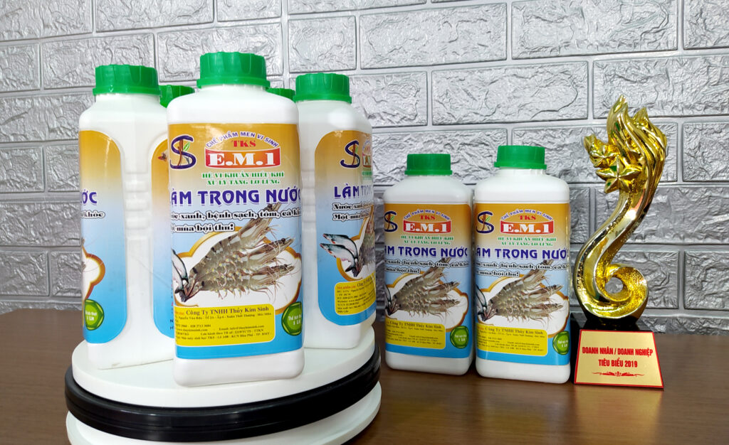 MEN VI SINH LÀM TRONG NƯỚC AO HỒ NUÔI THỦY SẢN